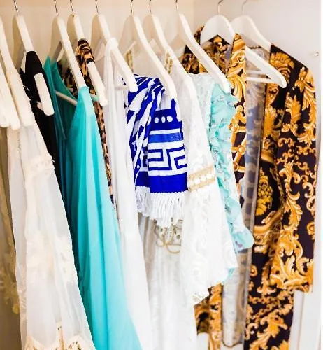 Blackrock Aparthotel