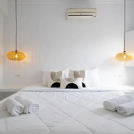 Blackrock Aparthotel *