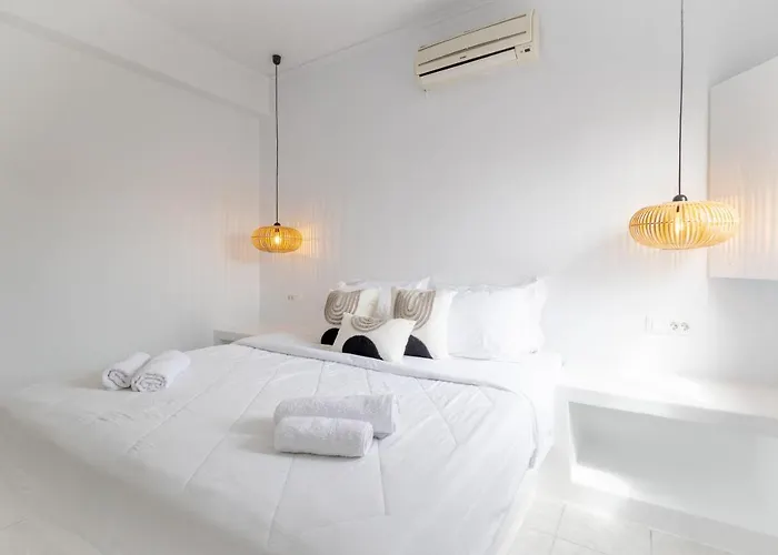 Blackrock Aparthotel 4*